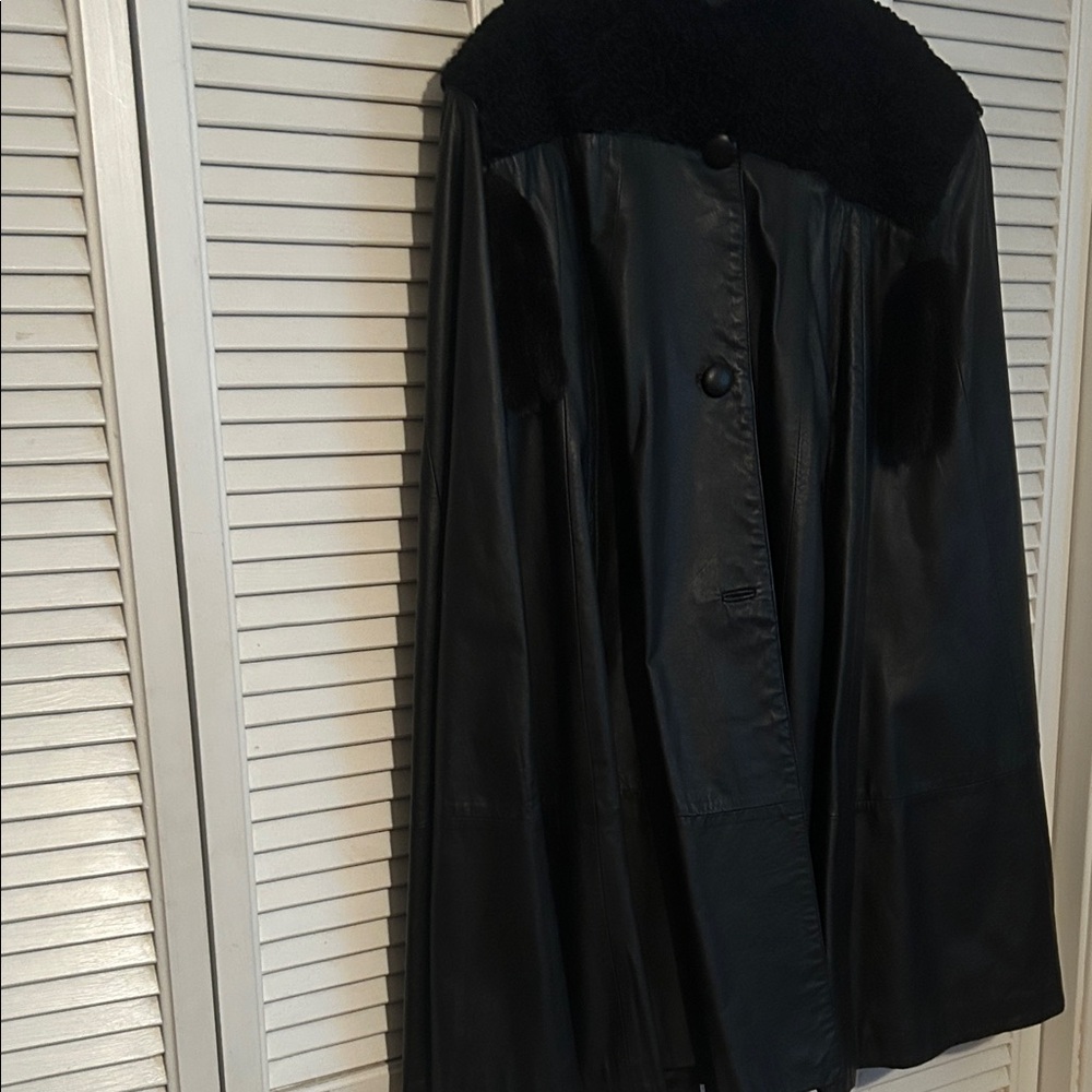 Chic Black Women's Cape